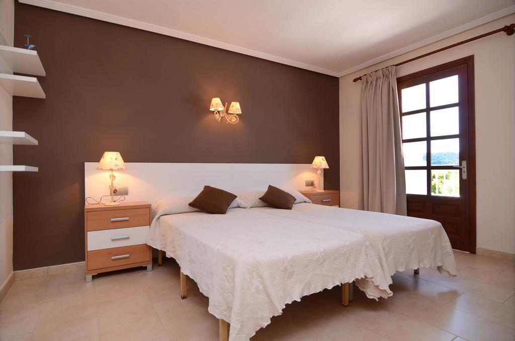Hostal Cala Boix เอสกานา ห้อง รูปภาพ