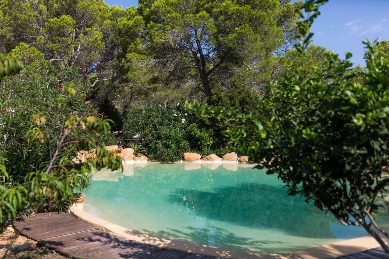 Hostal Cala Boix เอสกานา ภายนอก รูปภาพ