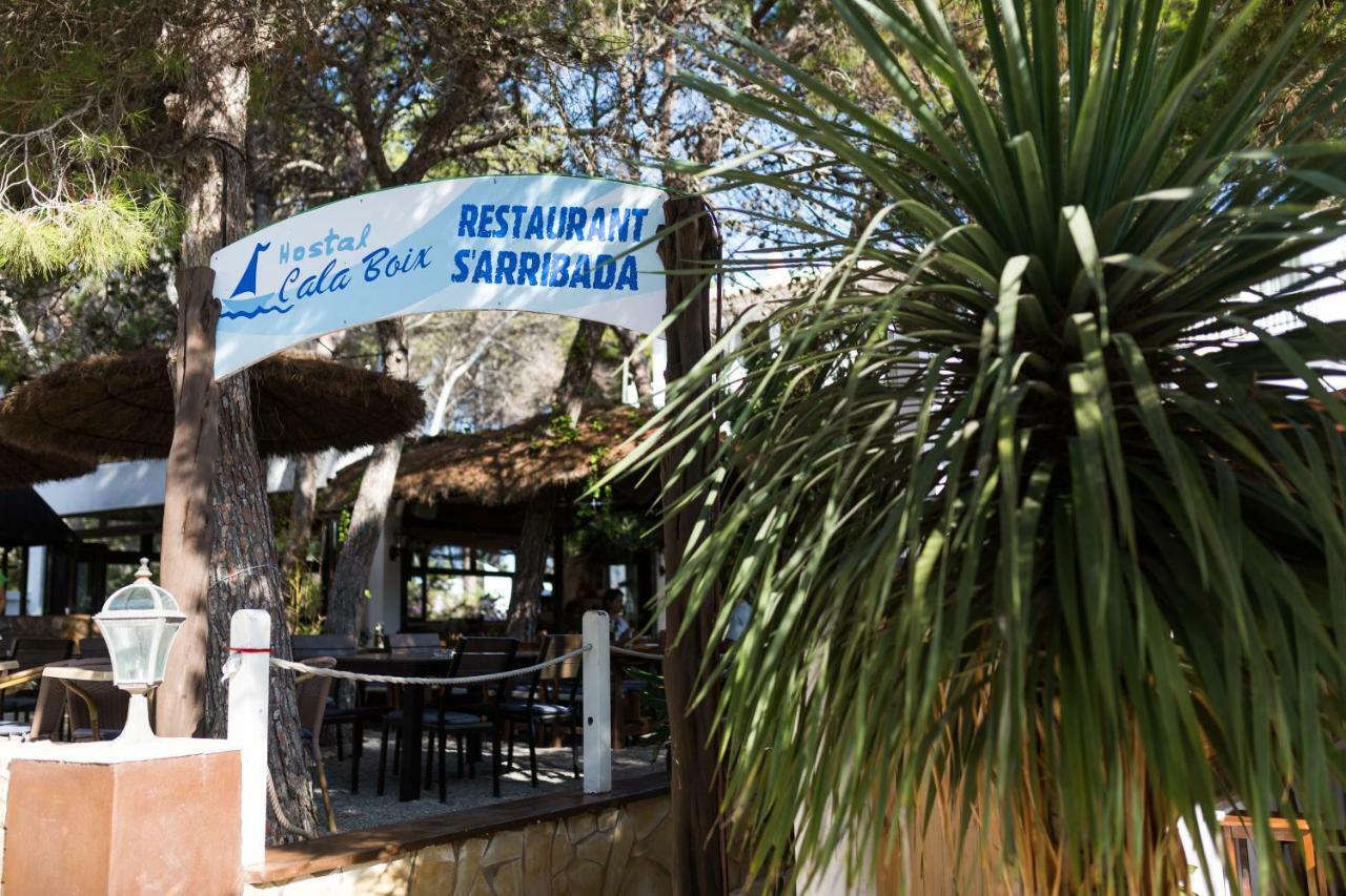 Hostal Cala Boix เอสกานา ภายนอก รูปภาพ
