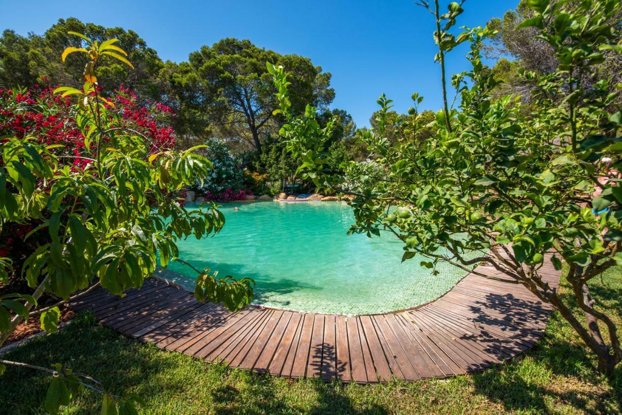 Hostal Cala Boix เอสกานา ภายนอก รูปภาพ